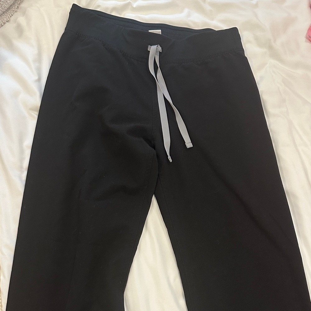 Women’s figs Livingston black XS tall